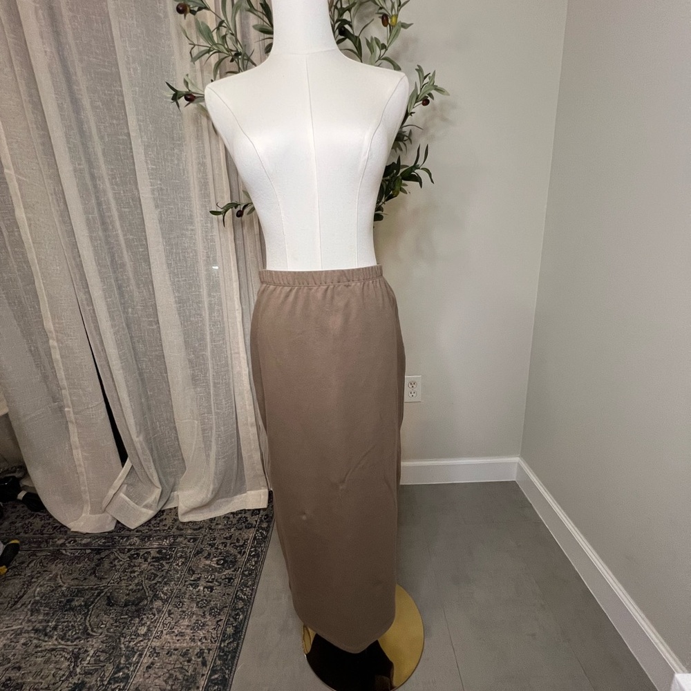 NWT Reformation Foster Knit Skirt